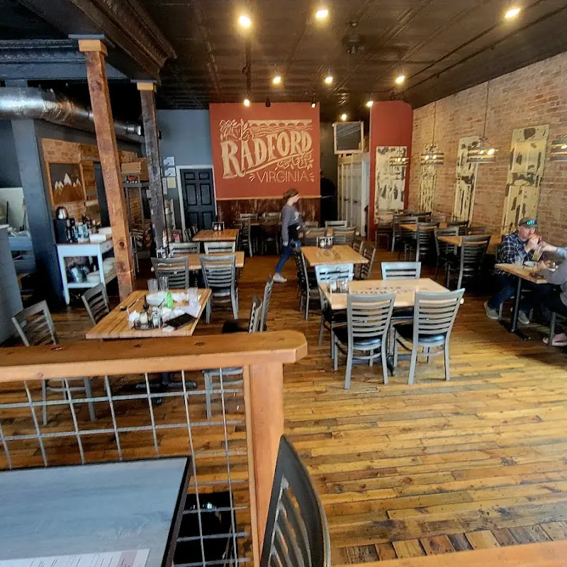 Brick House Pizza