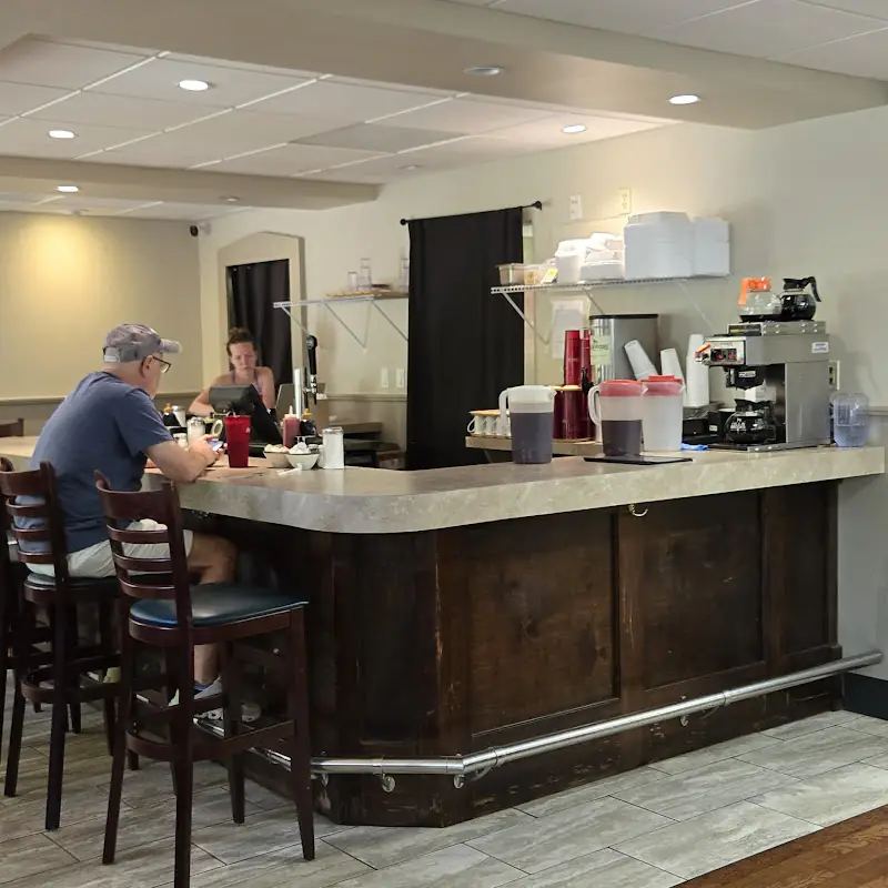 43rd Street Deli & Breakfast House