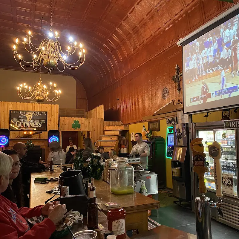 McNiff's Irish Pub