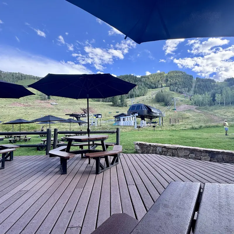 Highlands Alehouse
