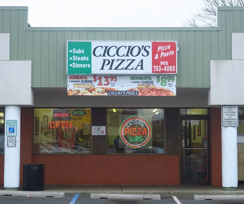 Ciccio's Pizza