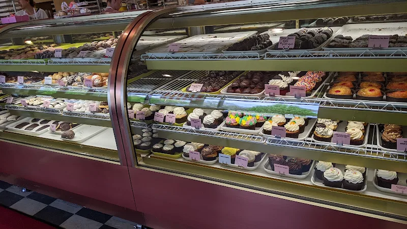 Dolce And Biscotti Fine Italian Bakery