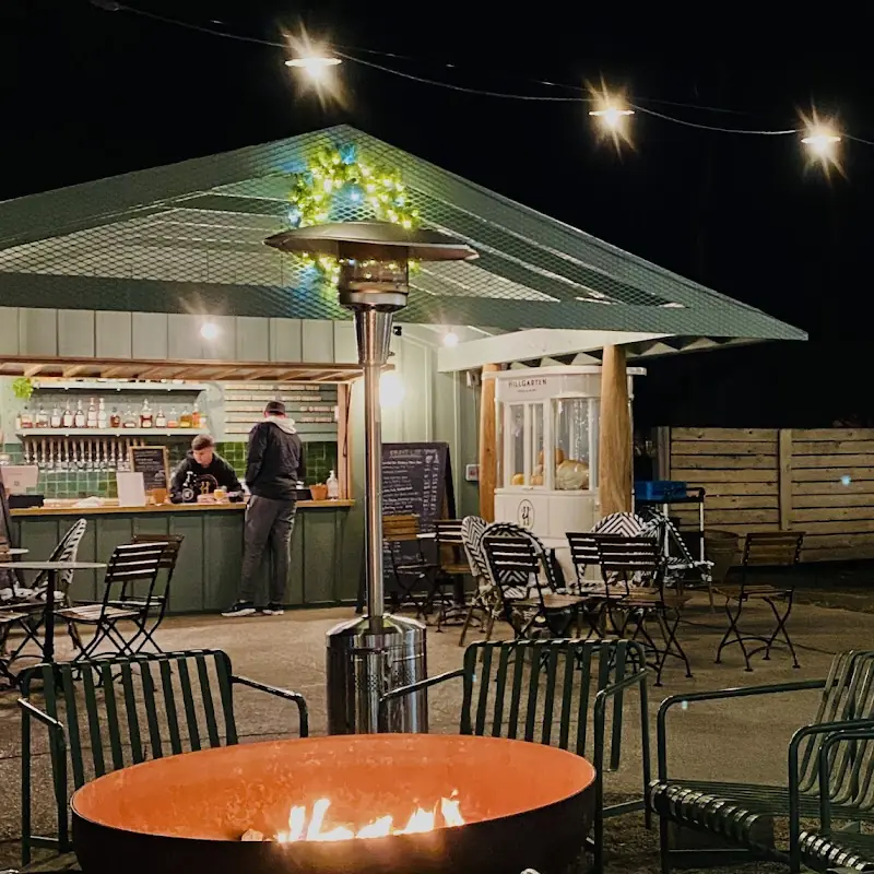 Hillgarten Beer & Wine Garden