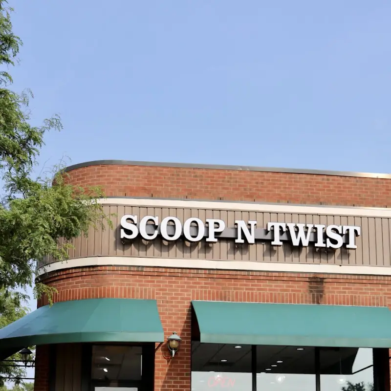 Scoop 'n Twist