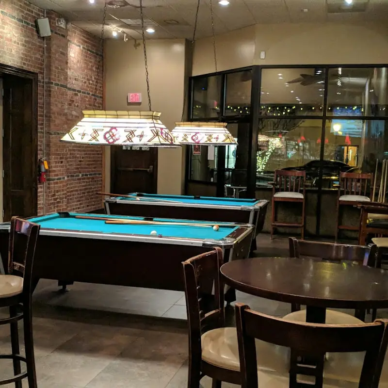Griff's Restaurant & Sports