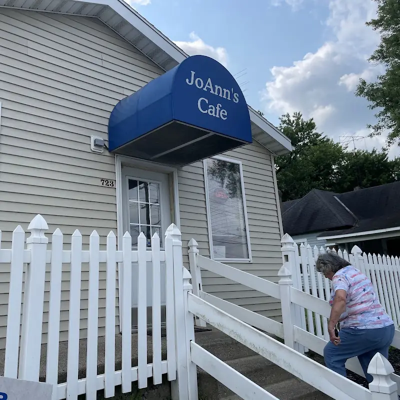 Joann's Café