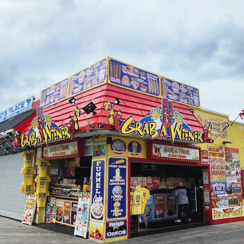 Grab A Wiener at Zein's Corner