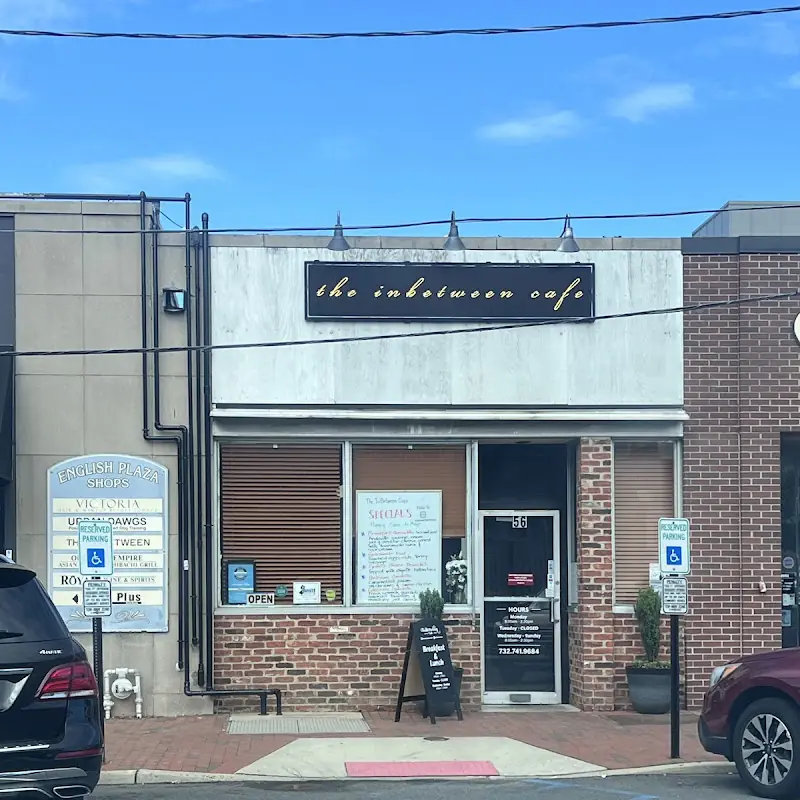 Inbetween Cafe