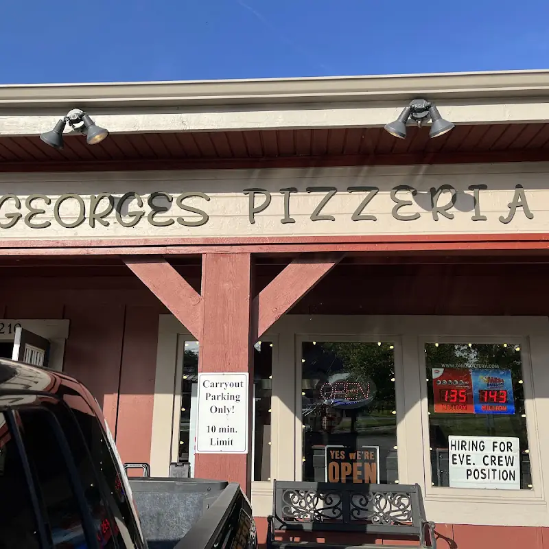 George's Pizza