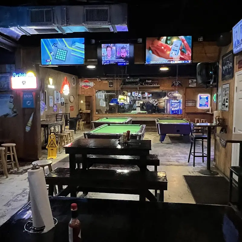 Stone Oven Pizzeria - The Whistle Stop