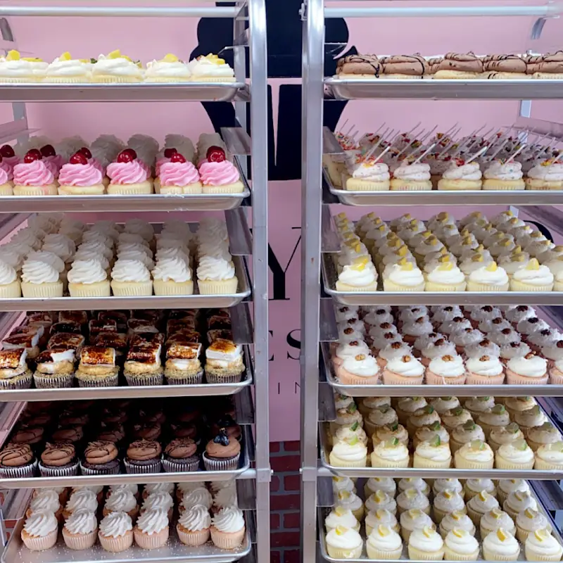 Linnybird Bakeshop & Coffee Bar