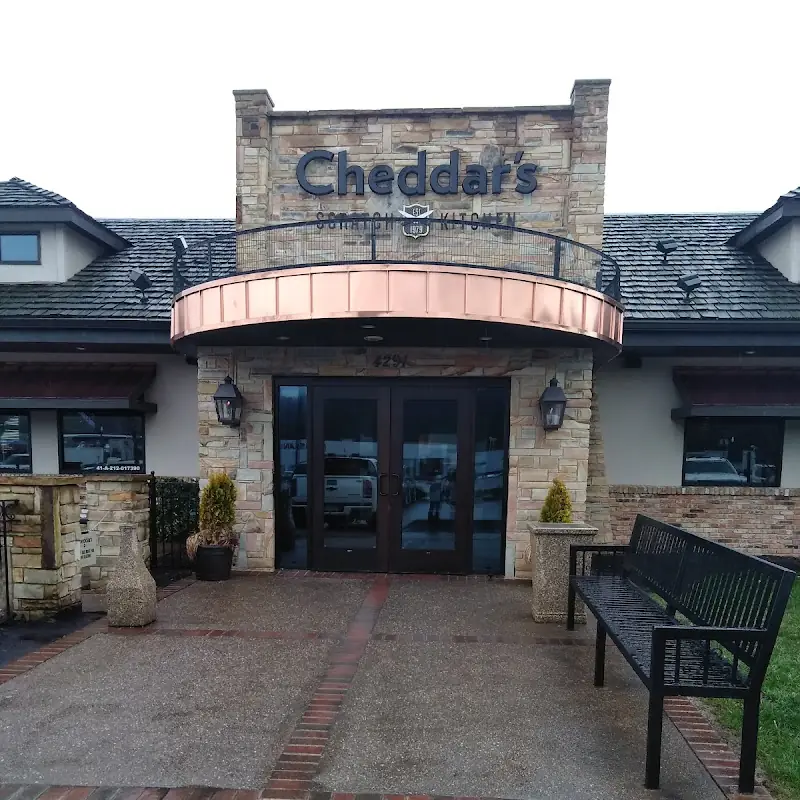 Cheddar's Scratch Kitchen
