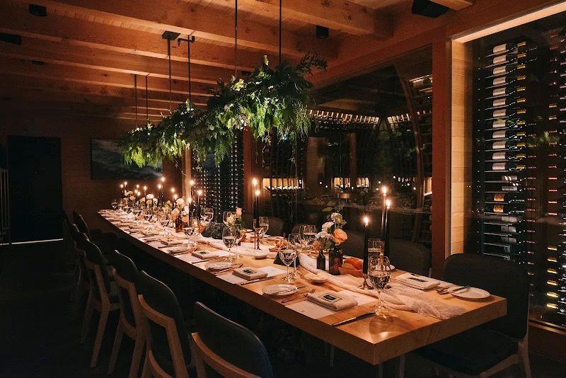 The Pointe Restaurant