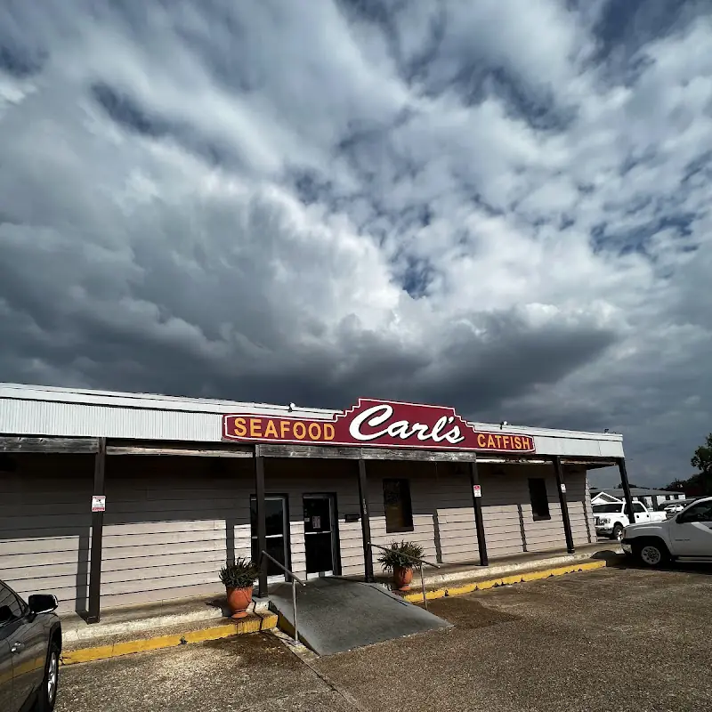 Carl’s Catfish Hut
