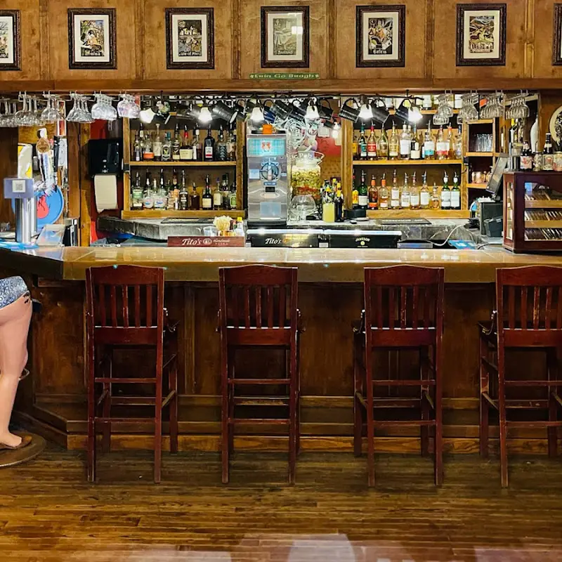 MacFarlane's Celtic Pub