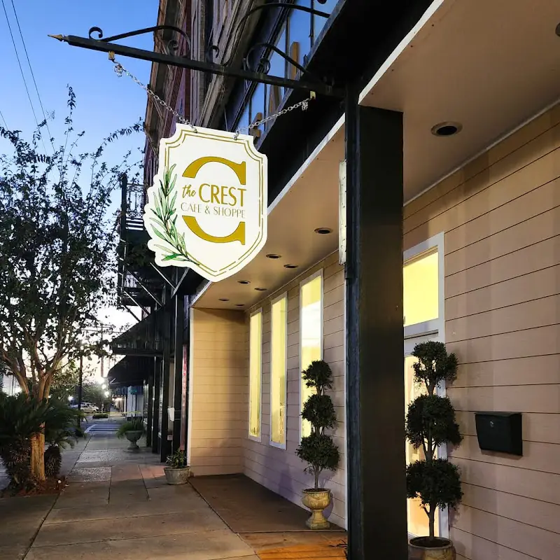 The Crest Cafe & Shoppe