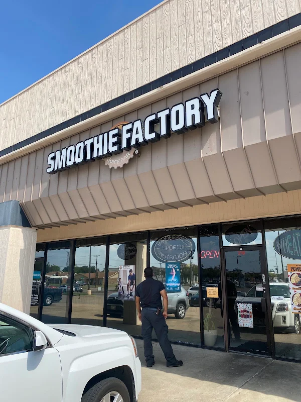 Smoothie Factory + Kitchen