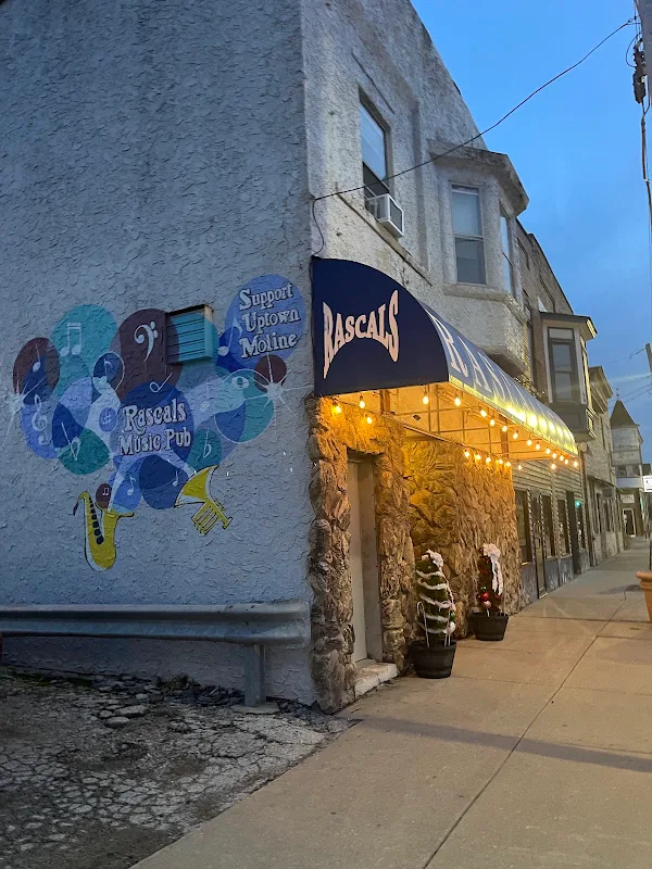 Rascals Music Pub