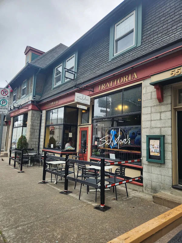 Salvatore's Pizzaiolo Trattoria