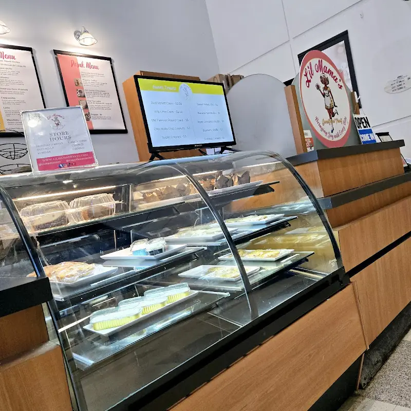 Lil Mama's Sweets and Treats