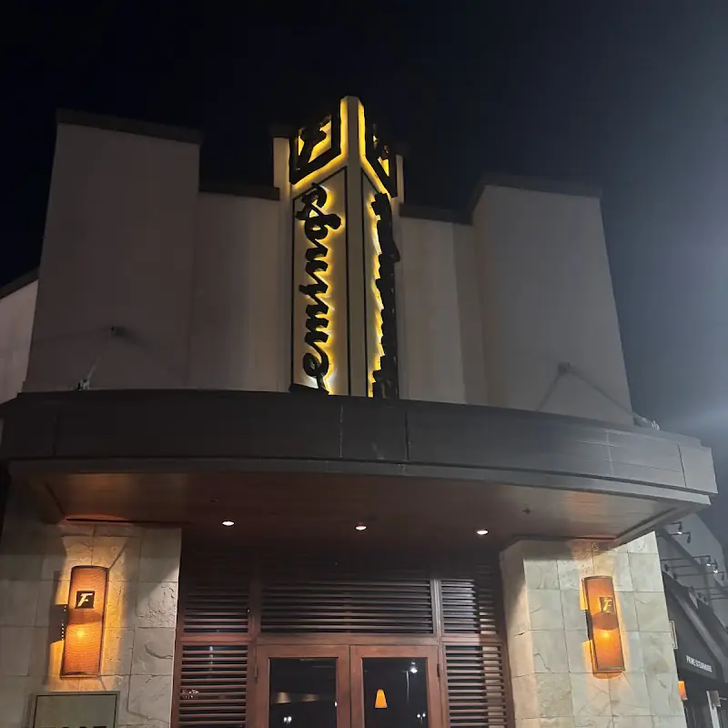 Fleming’s Prime Steakhouse & Wine Bar