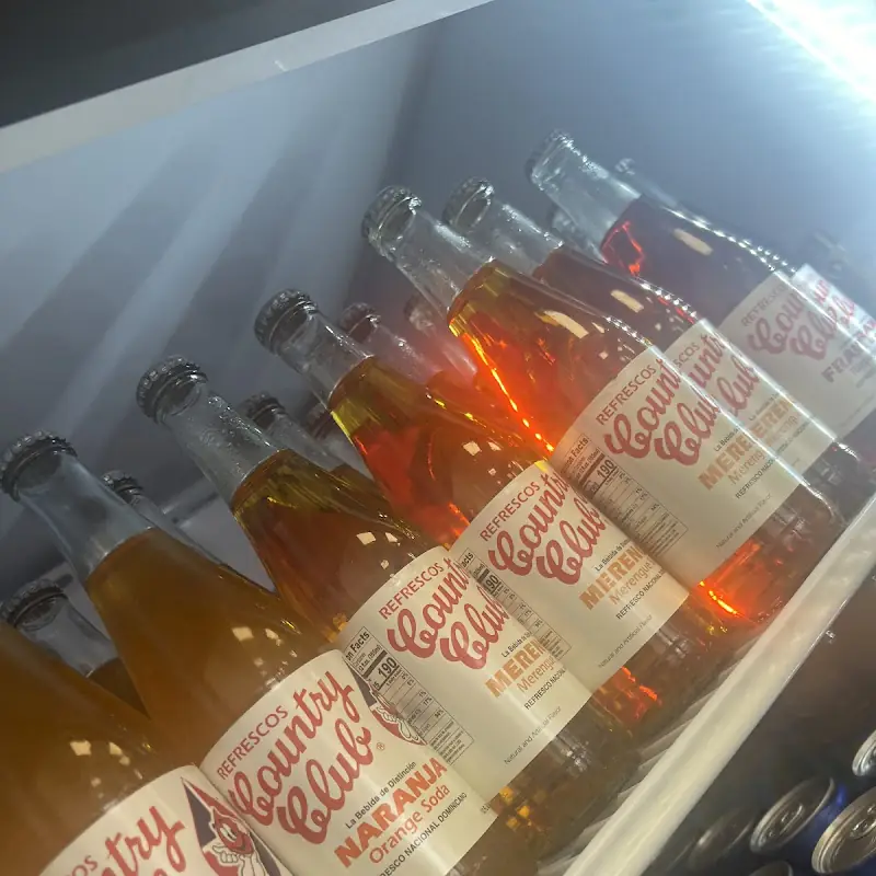 Country Club / Dominican Soda
