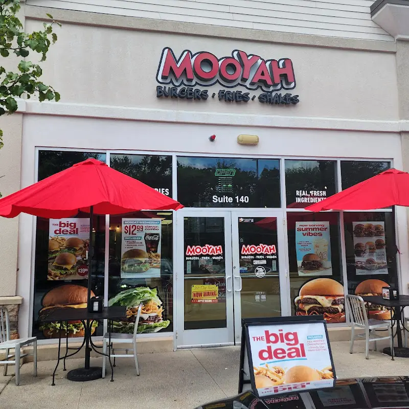 MOOYAH Burgers, Fries & Shakes