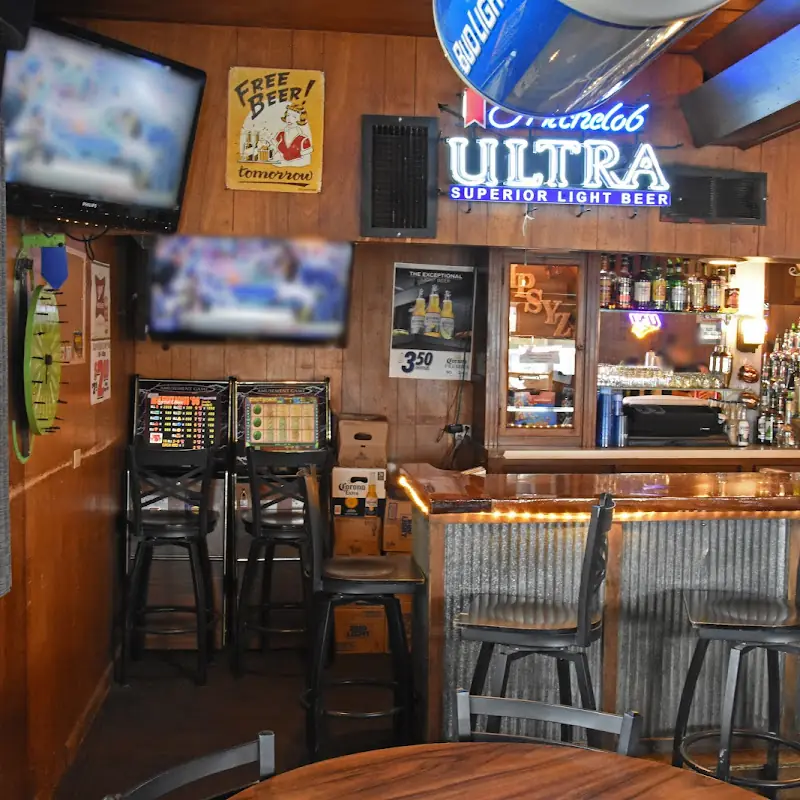 Tipsy'z Bar and Grill
