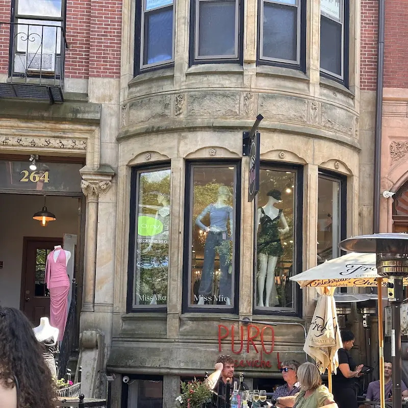 PURO ceviche bar