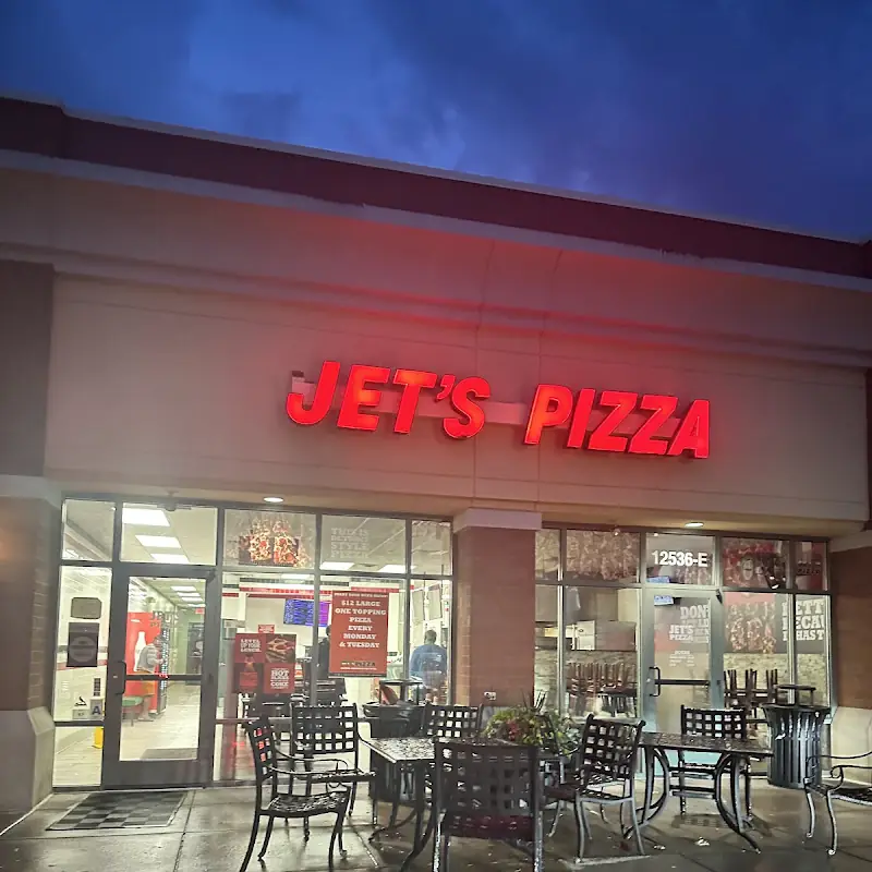 Jet's Pizza
