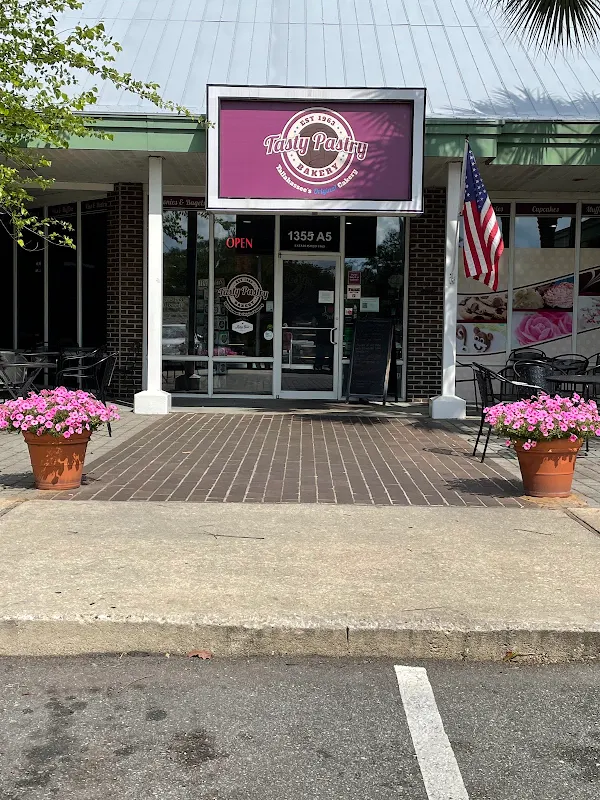 Tasty Pastry Bakery