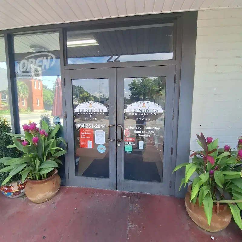 La Sureña Restaurant & Store