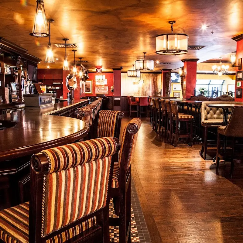 Doc Magilligan's Restaurant & Irish Pub