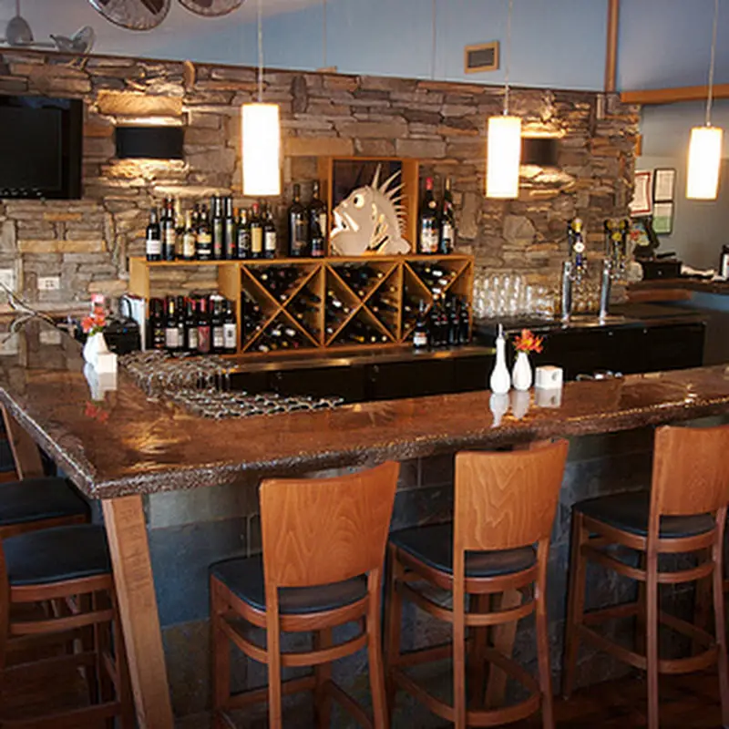 Kinley's Restaurant & Bar