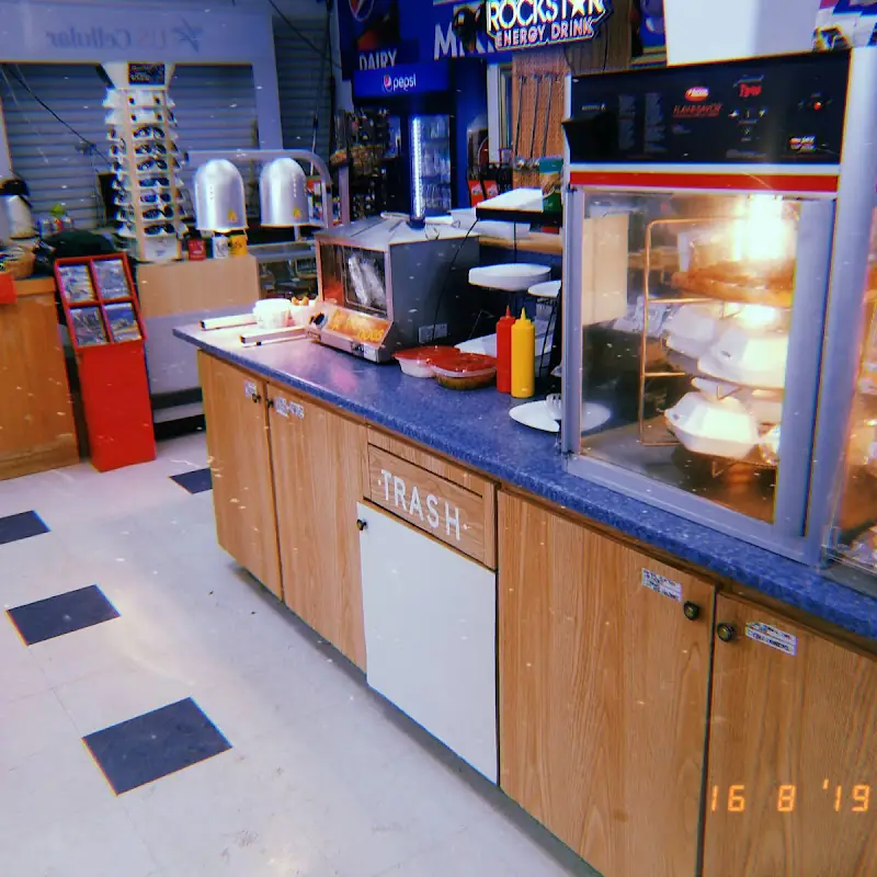 Mike's Quik Stop & Deli