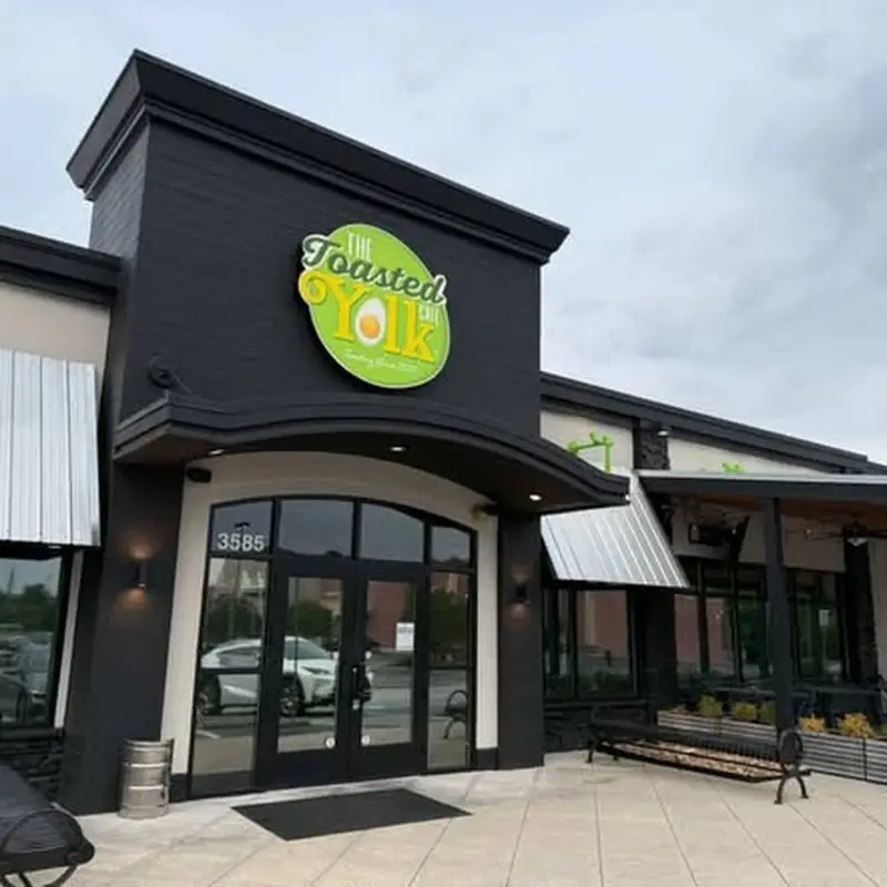 The Toasted Yolk Cafe