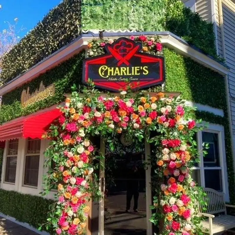 Charlie's Mediterranean Food