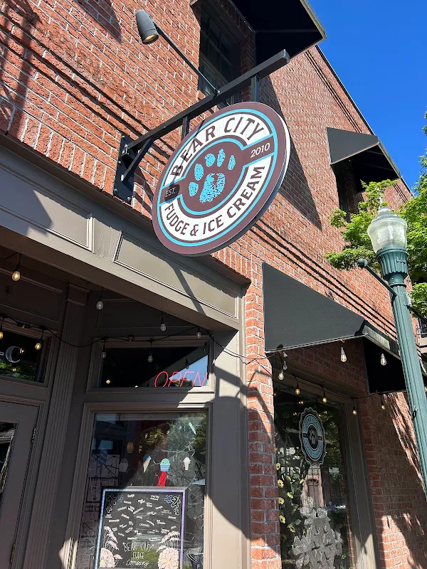 Bear City Fudge Company