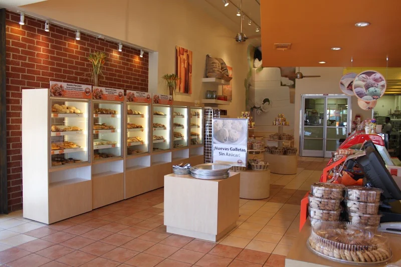 La Monarca Bakery & Cafe