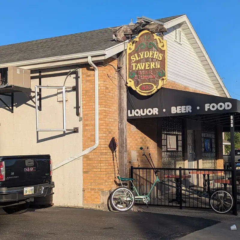 Slyder's Tavern