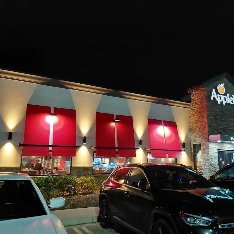 Applebee's Grill + Bar