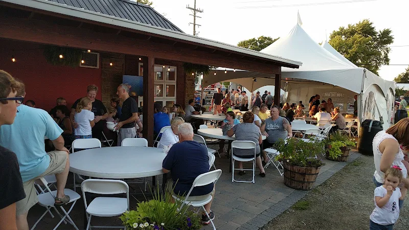 Milkhouse Ice Cream and Coffee Cafe