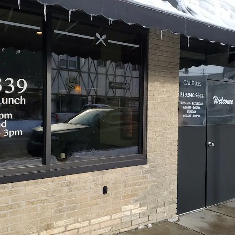 Cafe 339