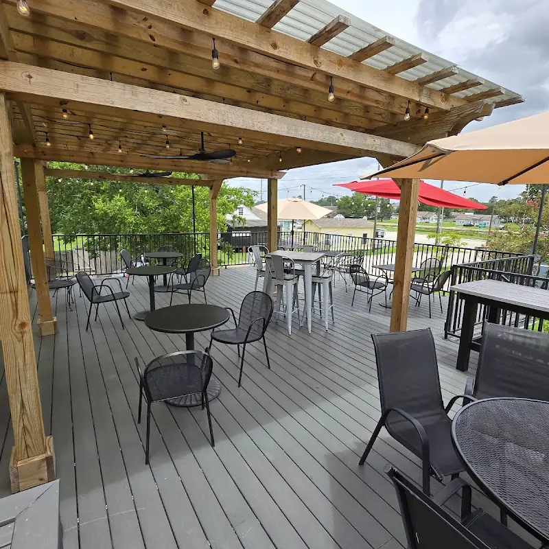 WanderCrust Pizza Company & Detour Wine Bar