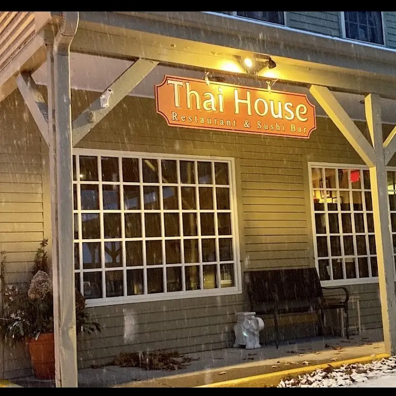 Thai House Restaurant and Sushi Bar
