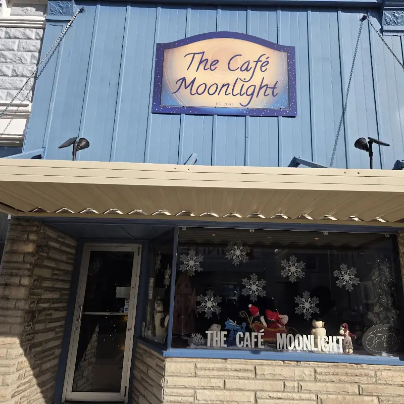 The Cafe Moonlight