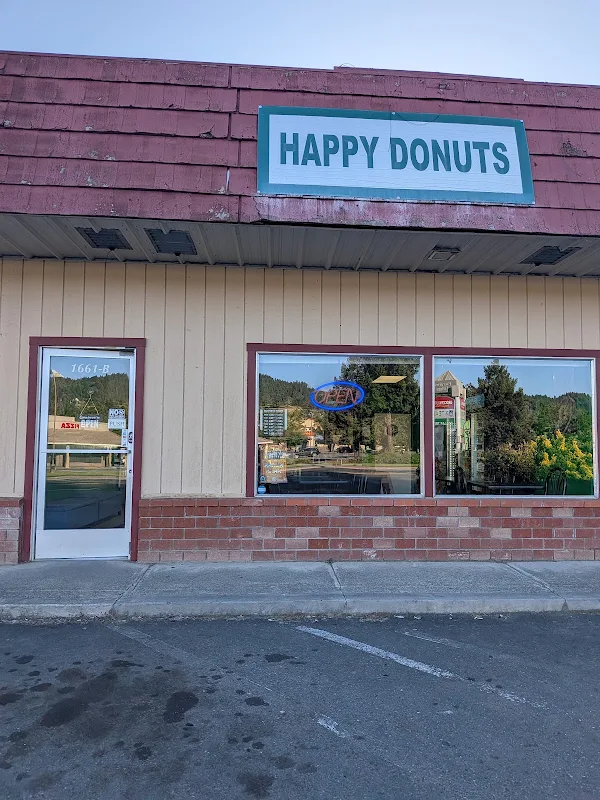Happy Donuts Willits