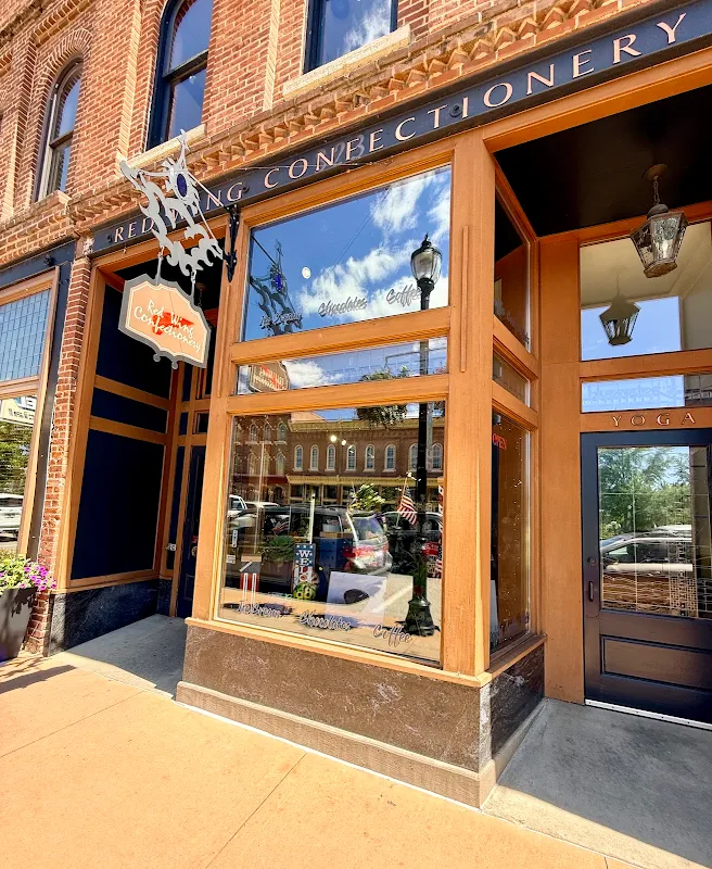 Red Wing Confectionery