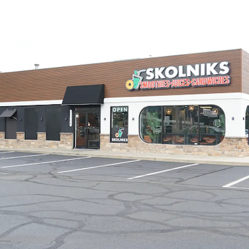 Skolniks Bagel Bakery & Wellness Cafe