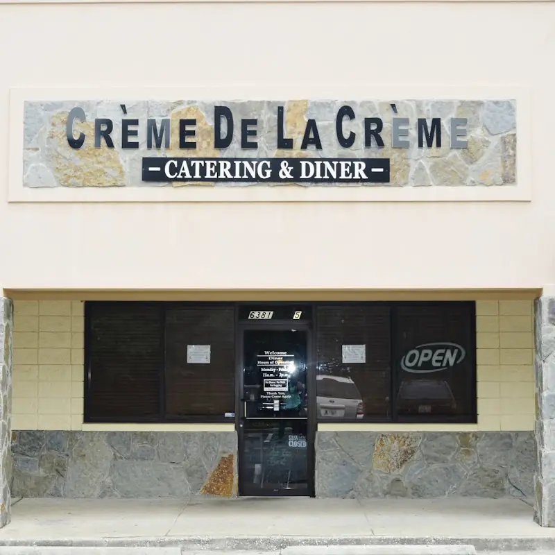 Creme De La Creme Catering and Diner
